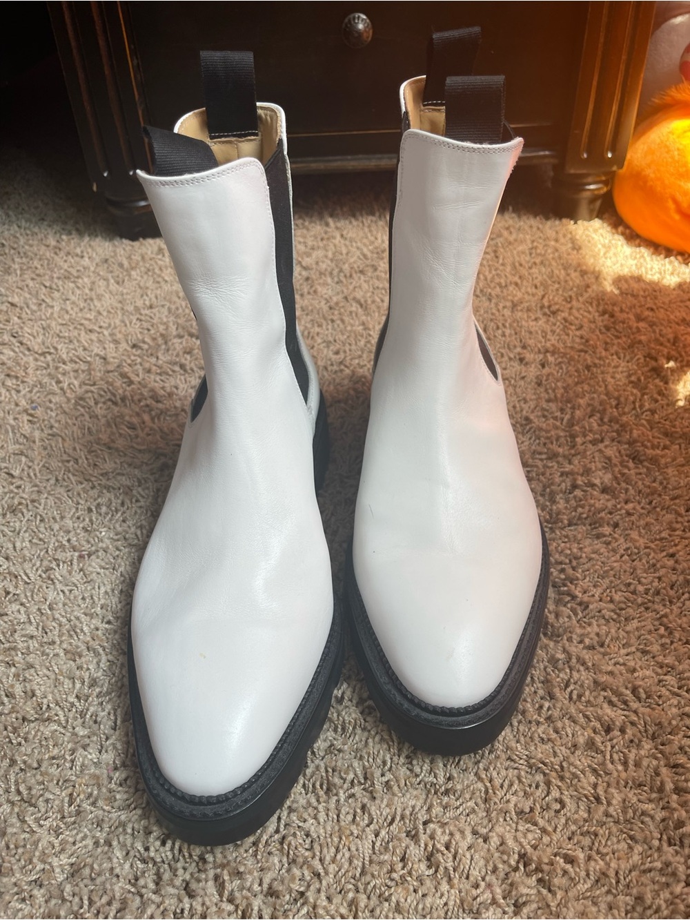 ALEXANDER WANG White Leather Chelsea Boots - Black Sole